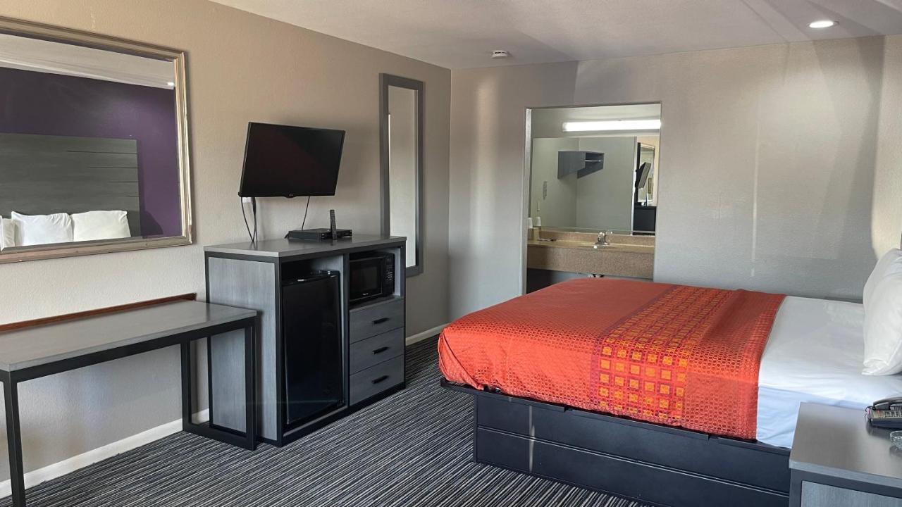 Executive Inn And Suites Хюстън Екстериор снимка