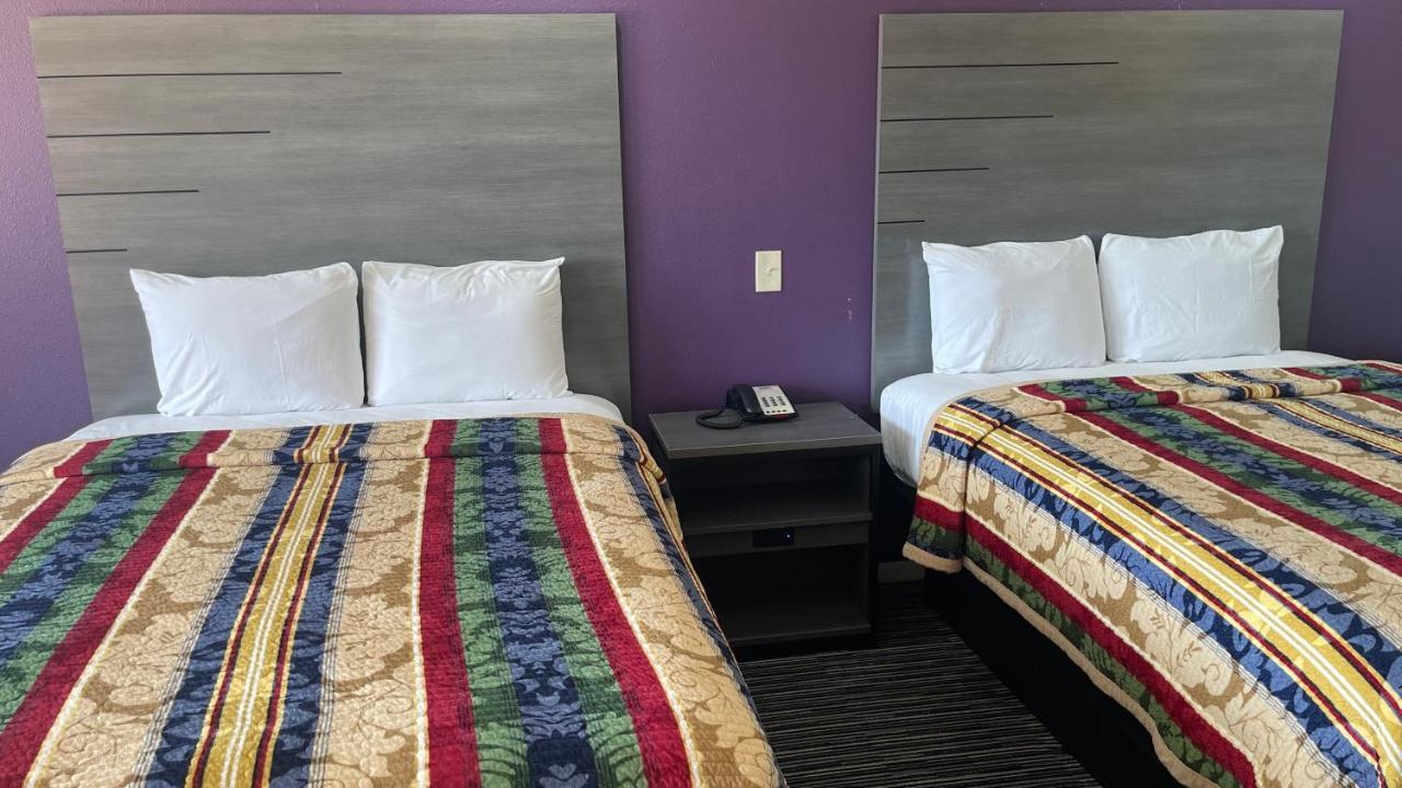 Executive Inn And Suites Хюстън Екстериор снимка