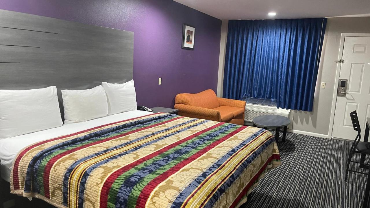 Executive Inn And Suites Хюстън Екстериор снимка